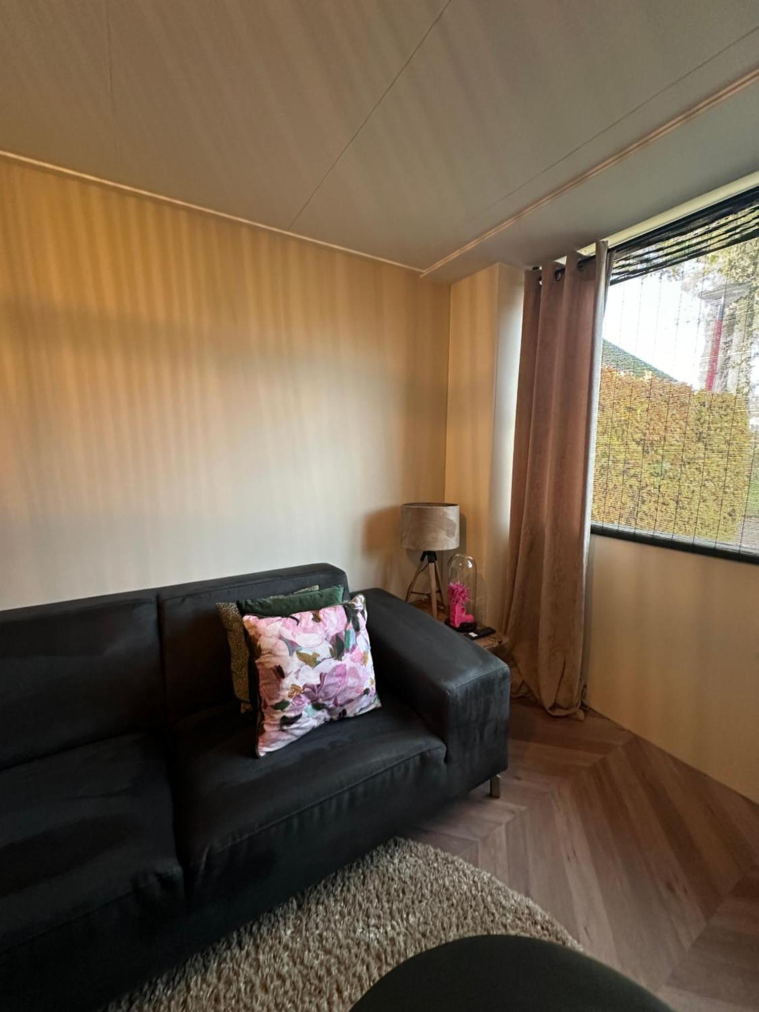 B&B Twente 엔스헤데 외부 사진